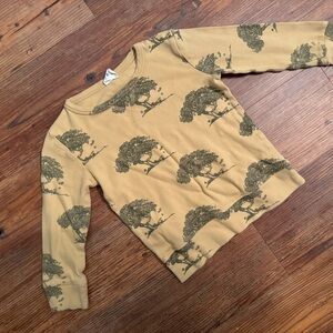 Kate Quinn long sleeve tree shirt - size 5Y